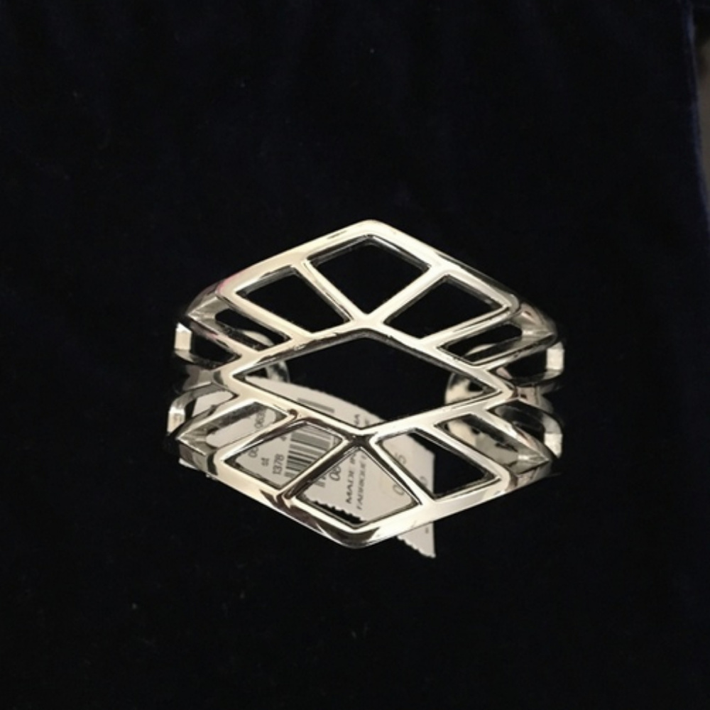 Express Bracelet Cuff - Picture 1 of 1